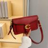 Chic Clasp Crossbody Bag - Red