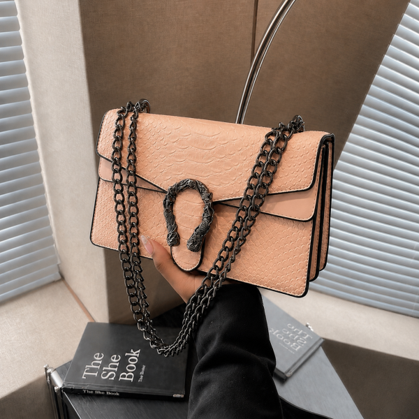 Modern Snake Print Crossbody Chain Bag – Peach