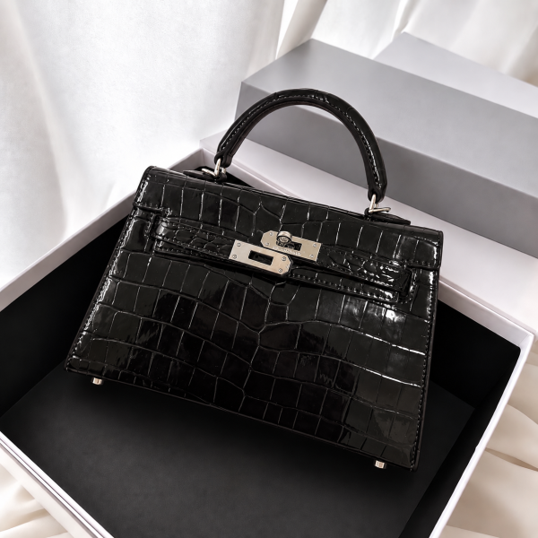 Vexa Mini Luxury Croc Bag – Black