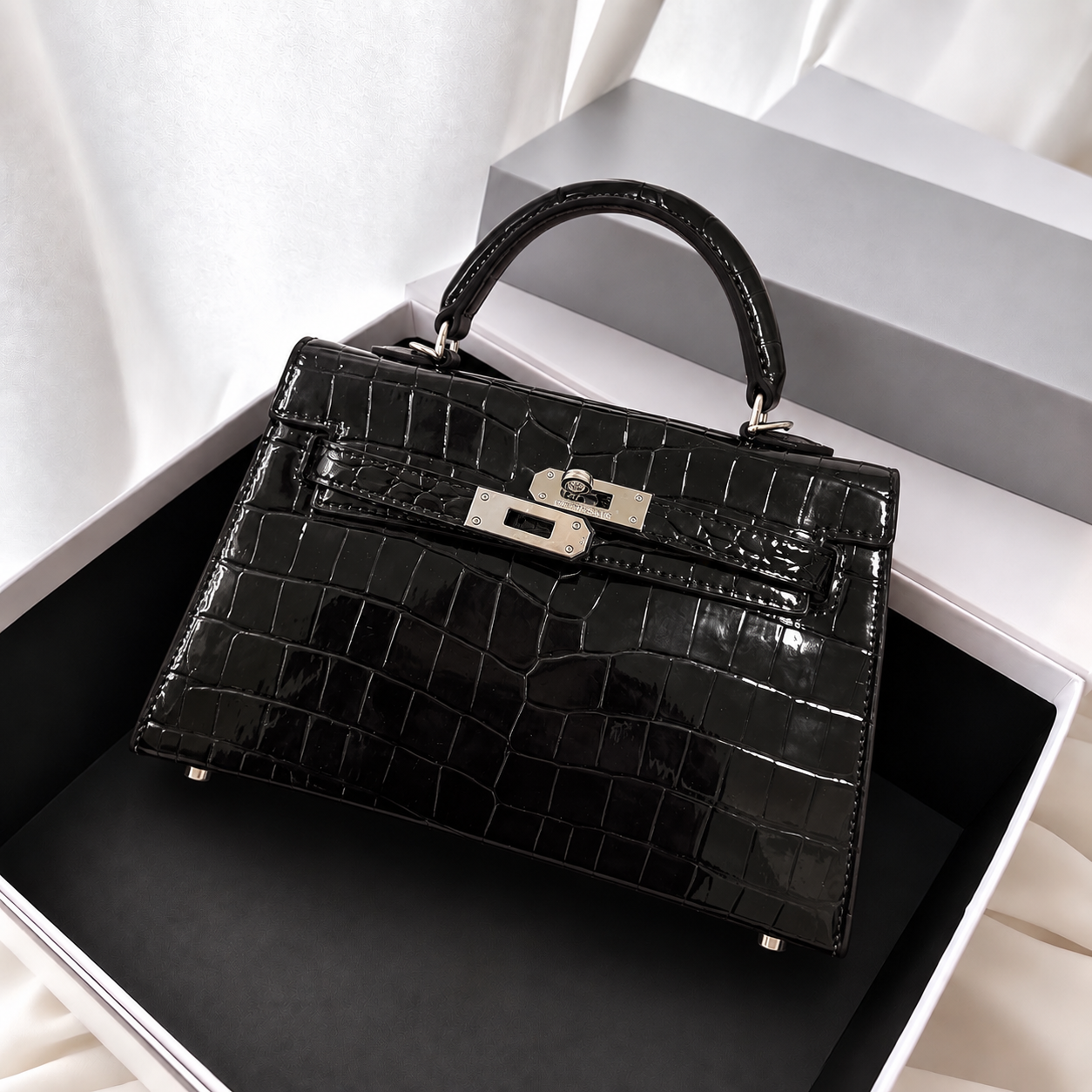 Vexa Mini Luxury Croc Bag – Black Vexa Mini Luxury Croc Bag – Black