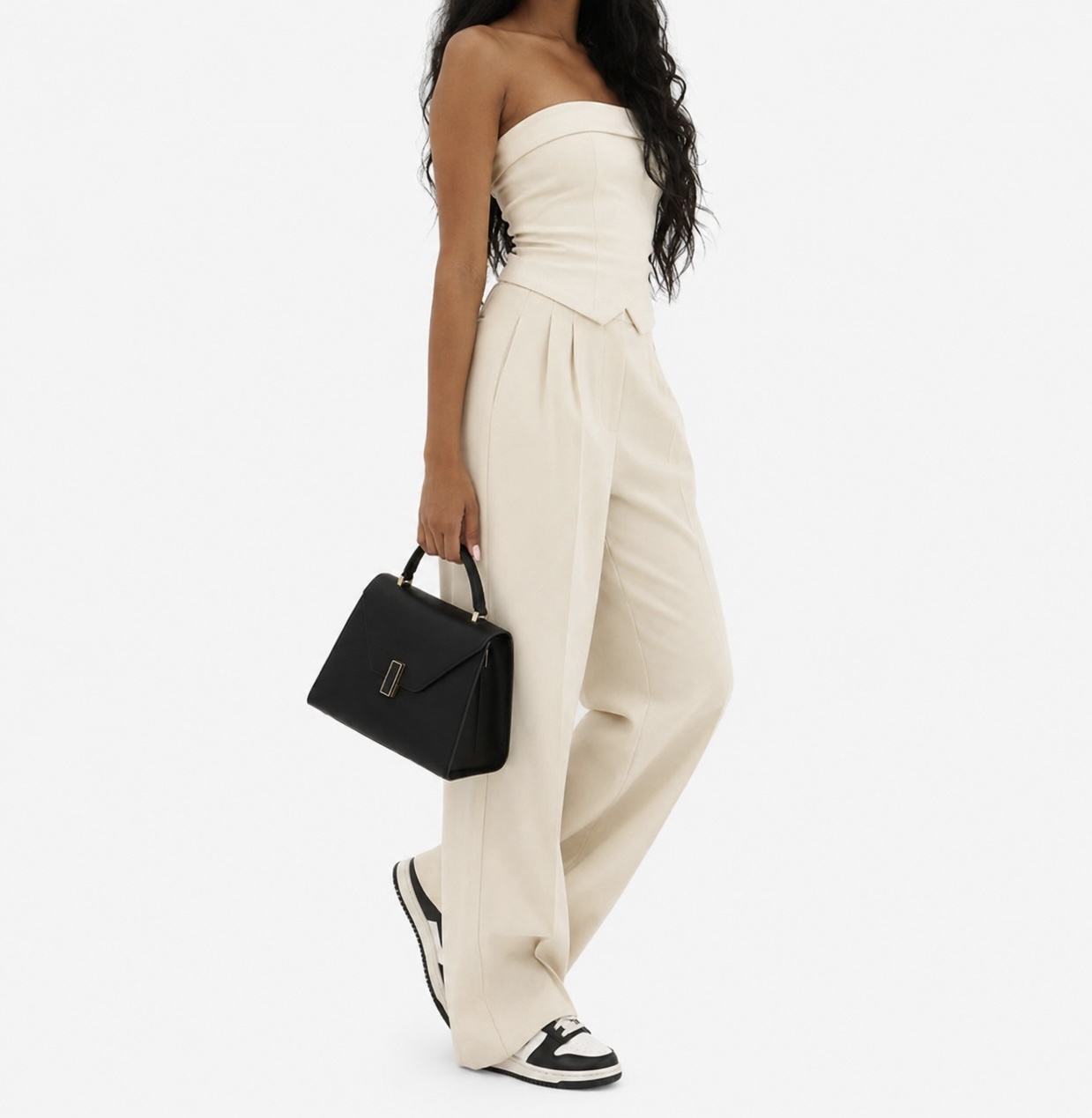 The Valenne Statement Bag - Black The Valenne Statement Bag - Black - Image 2