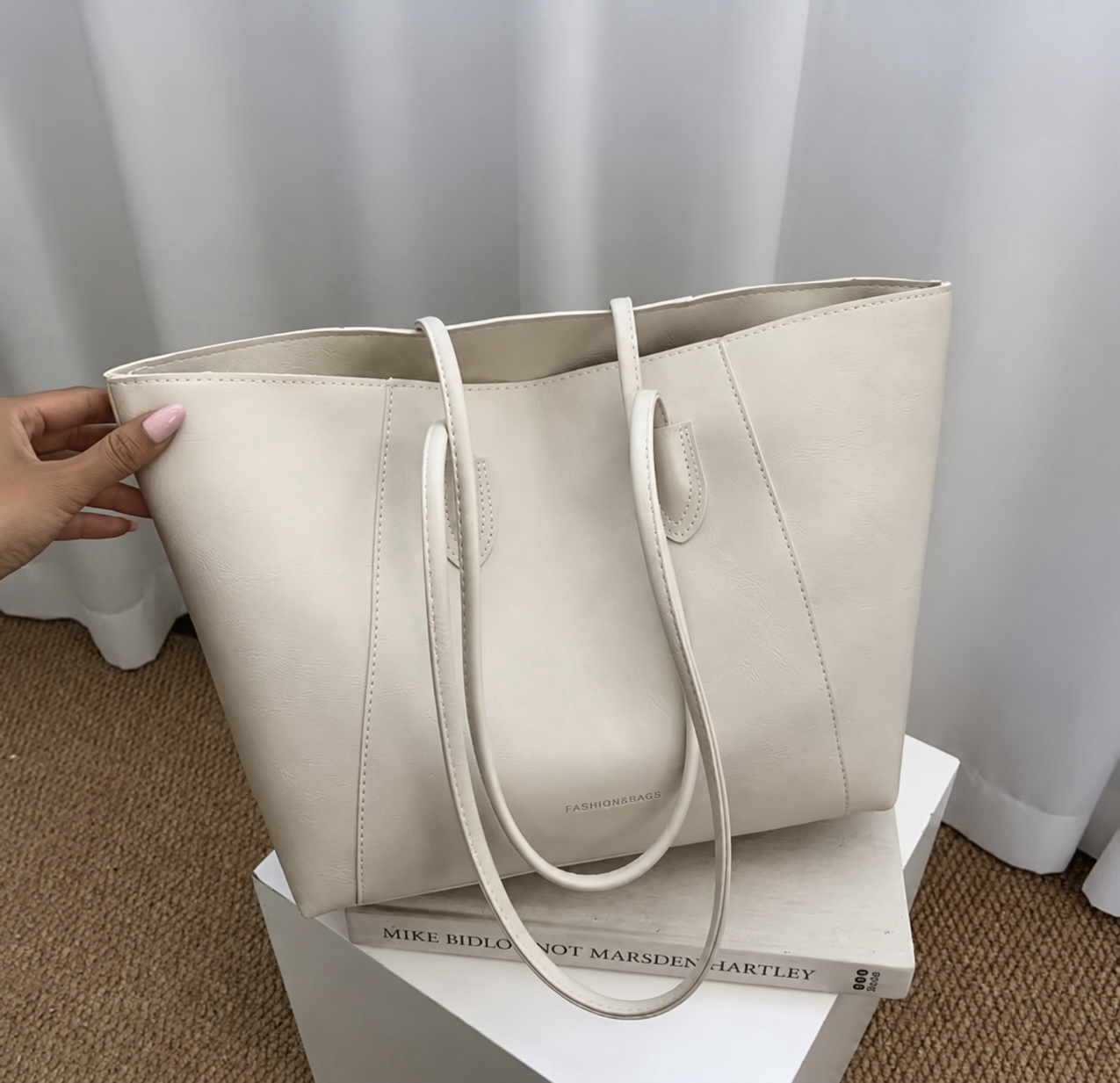 Nova Minimalist Tote Bag - Cream Nova Minimalist Tote Bag - Cream - Image 4